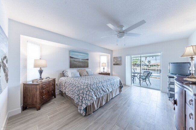 Building Photo - 2572 Brazilia Ct