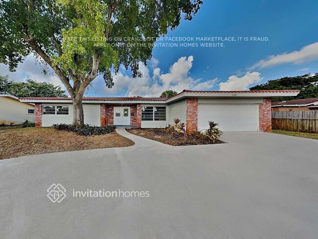 Building Photo - 1141 NW 75th Ave