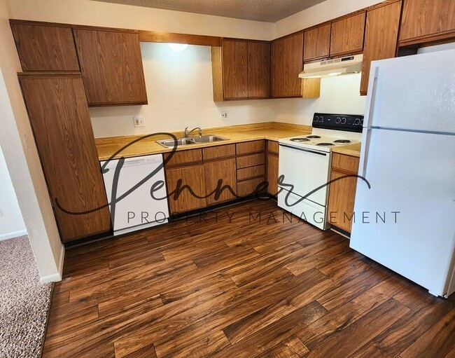 Building Photo - 101 SW 7th St