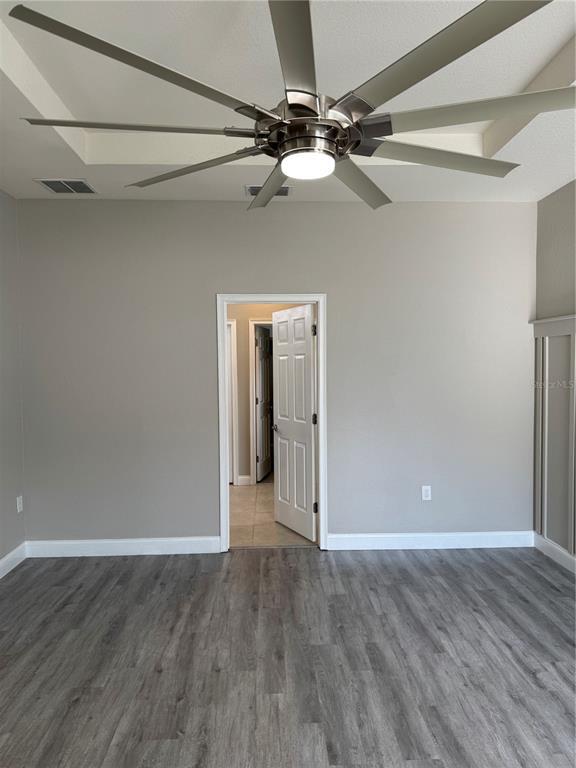 Building Photo - 5829 Valentino Way