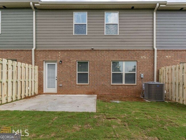 Building Photo - 1074 Mcconaughy Ct