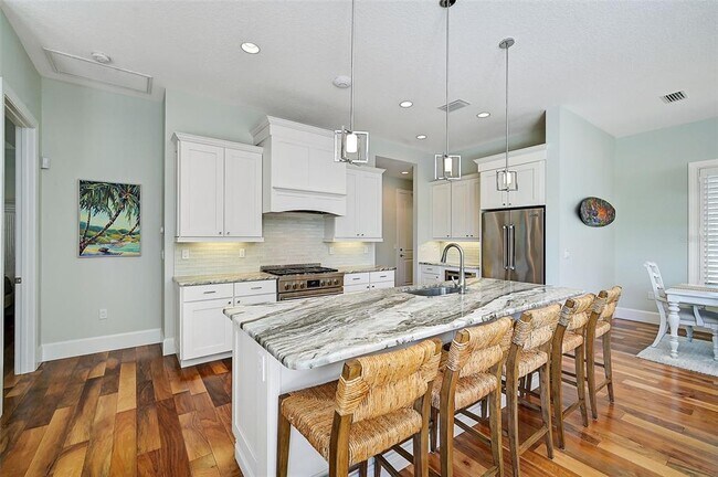 Building Photo - 830 Tarawitt Dr