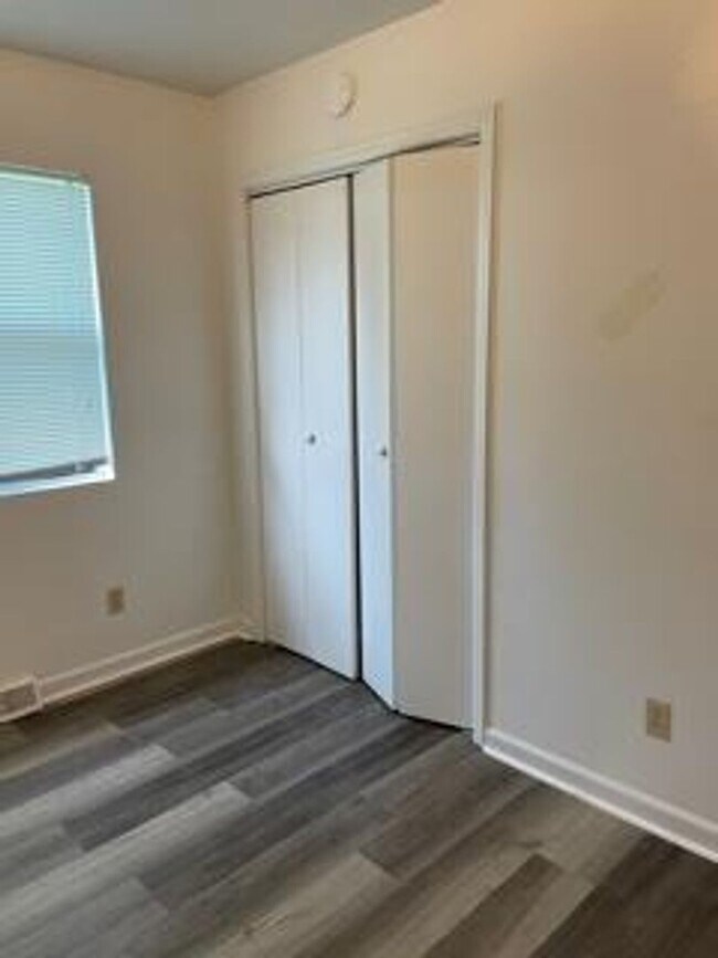 Building Photo - 770 Welton Ave SW