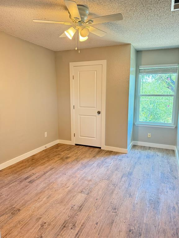 Building Photo - 13339 Water Oak Ln