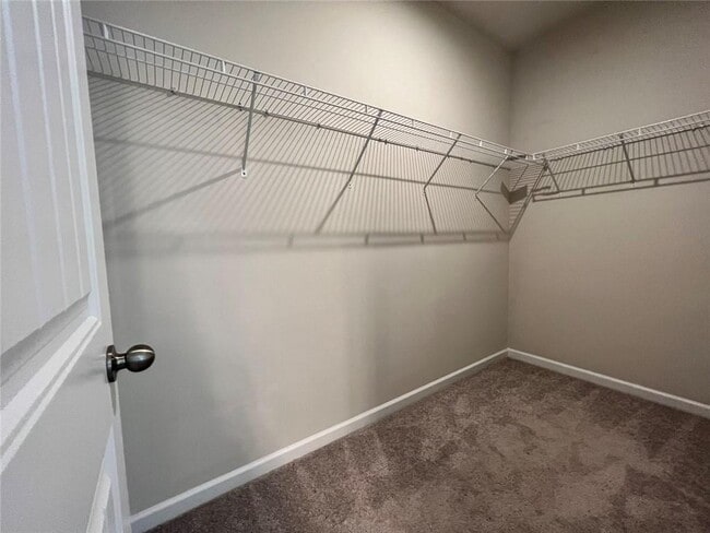 Building Photo - 185 Cherokee Reserve Cir