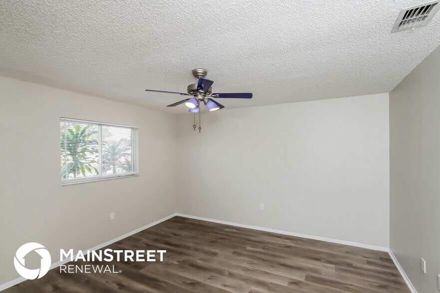 Building Photo - 1024 Porpoise Dr