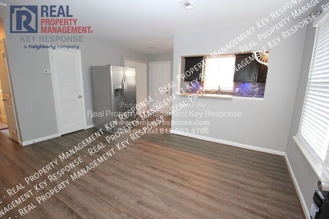 Building Photo - 1 Bedroom in East Nashville just down the ...