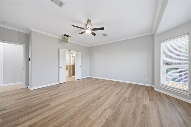 Building Photo - 7404 Journeyville Dr