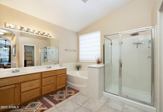 Building Photo - 6546 W Tonopah Dr