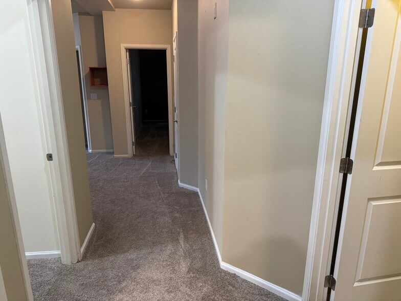 Entrance - 501 225th Ln NE