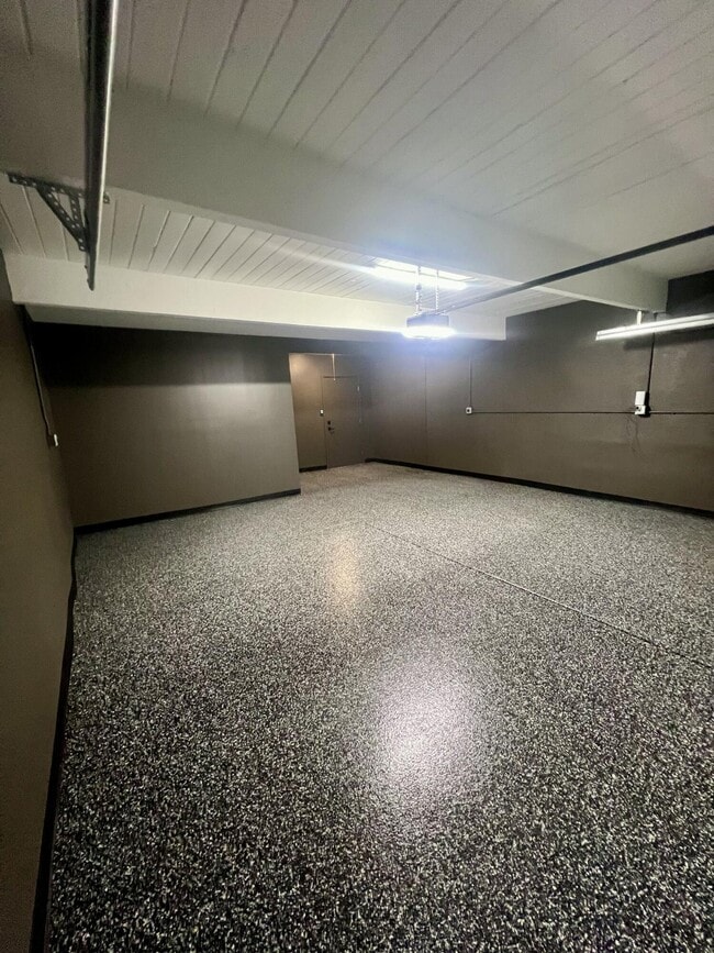 Building Photo - 41615 Morningside Ct