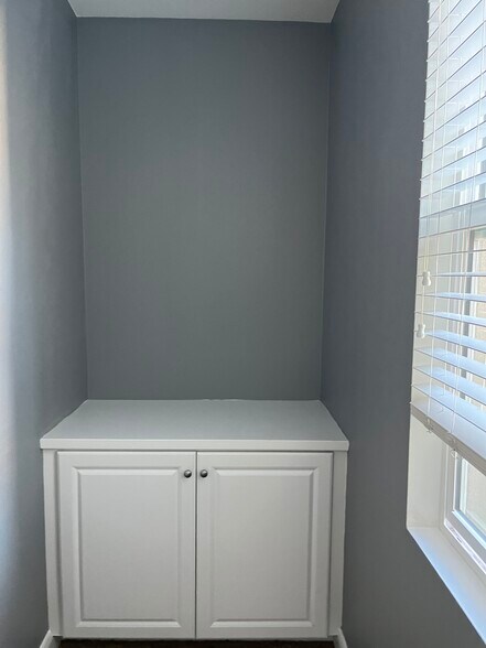 Building Photo - 7363 Luminaire Pl