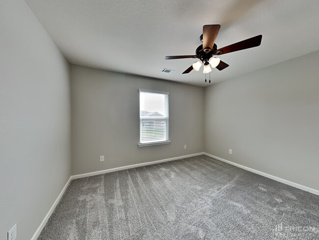 Building Photo - 539 Smoky Mountains Dr