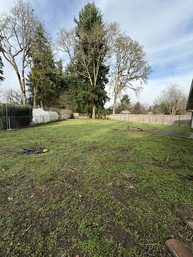 Building Photo - 5517 DayCrest Ct SE