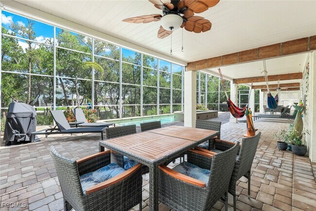 Building Photo - 21580 Indian Bayou Dr