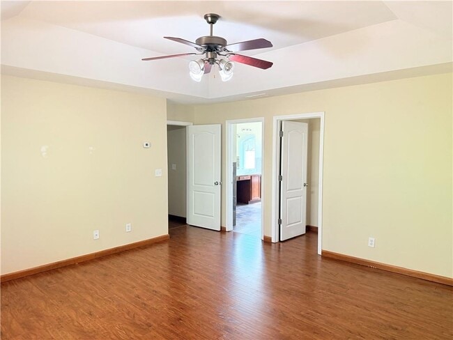 Building Photo - 2066 Peach Shoals Cir