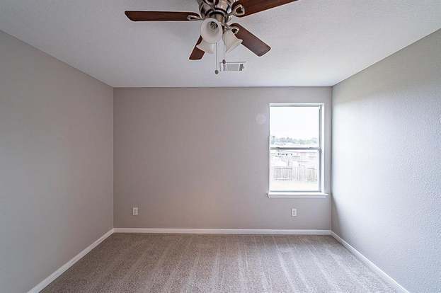 Building Photo - 28877 San Bernard River Loop