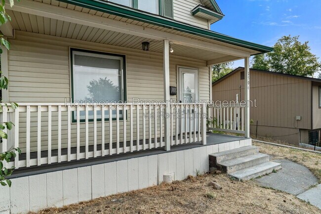 Building Photo - 1504 W Alice Ave