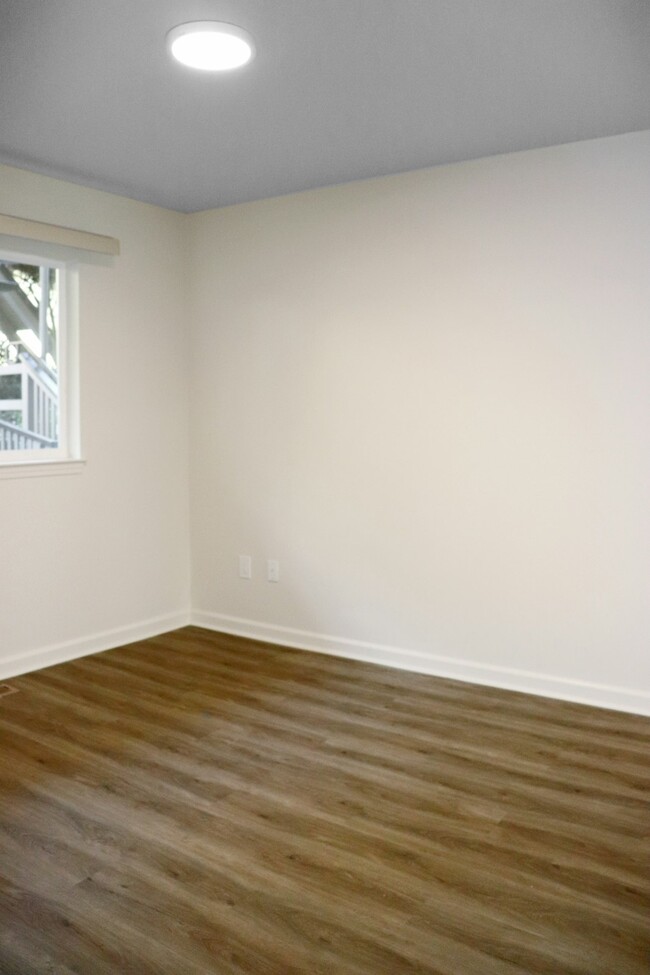 Building Photo - 55 Marinero Cir