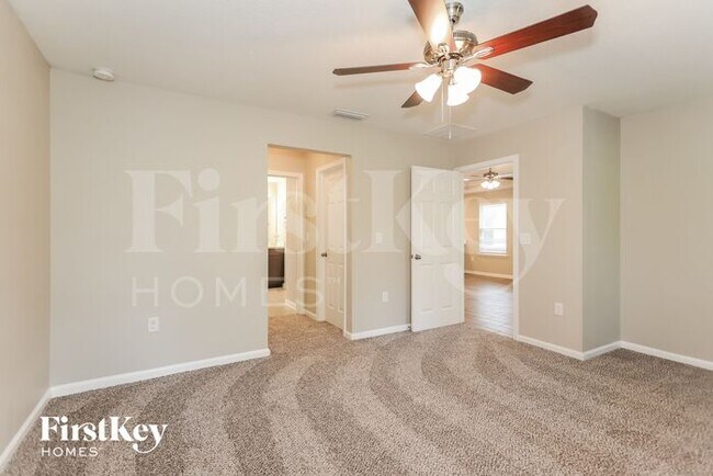 Building Photo - 239 Santorini Ct