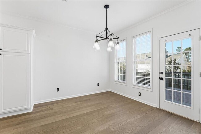 Building Photo - 205 Towne Ridge Dr