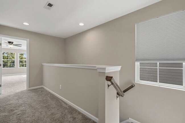 Building Photo - 1173 Little Gem Ln