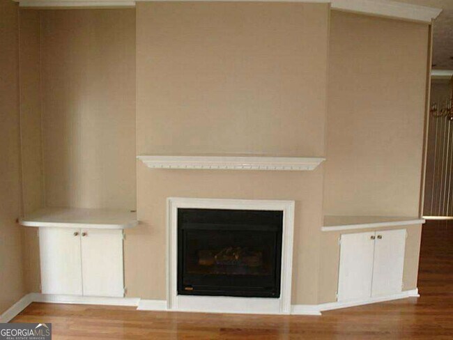 Building Photo - 972 Windcroft Cir NW