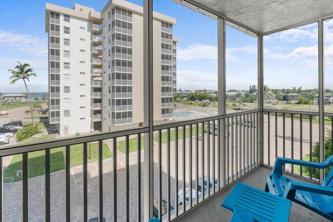 Building Photo - 5500 Bonita Beach Rd SW