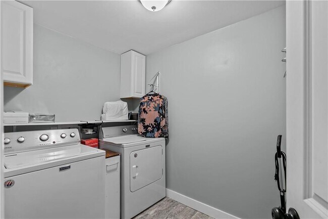 Building Photo - 66 Girard Ave