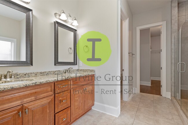 Building Photo - 5 Bedroom, 3.5 bath Rental Available in Gl...