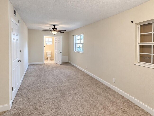 Building Photo - 8915 59th Way
