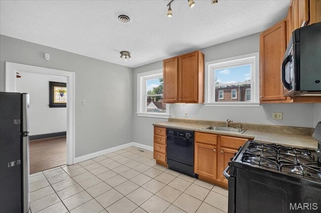 Building Photo - Cute Tower Grove South Home