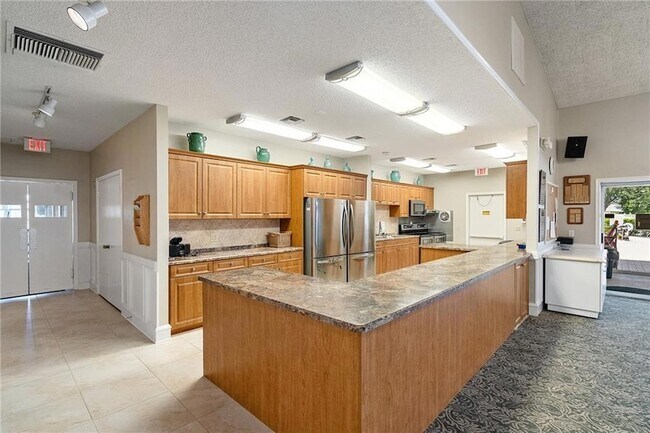 Building Photo - 740 Lake Orchid Cir