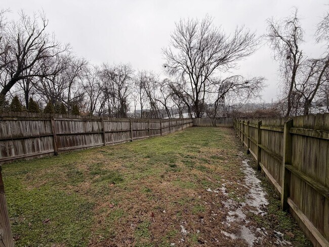 Building Photo - Beautiful Modern Home in Nashville Near the Fairgrounds