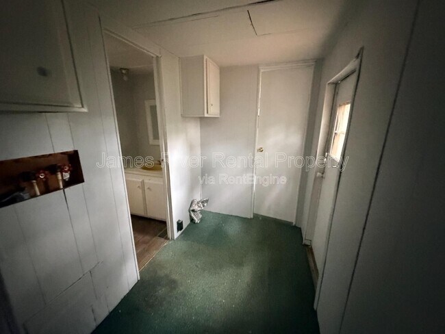 Building Photo - 27 Bonnydale Ln