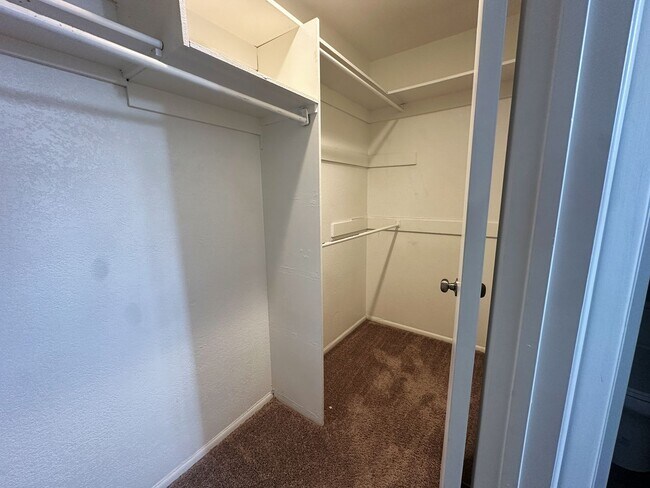 Building Photo - For Lease -Partially Furnished $2,599 or Unfurnished $2,300 2 Beds-2 Bath Painted Mountain Golf C...