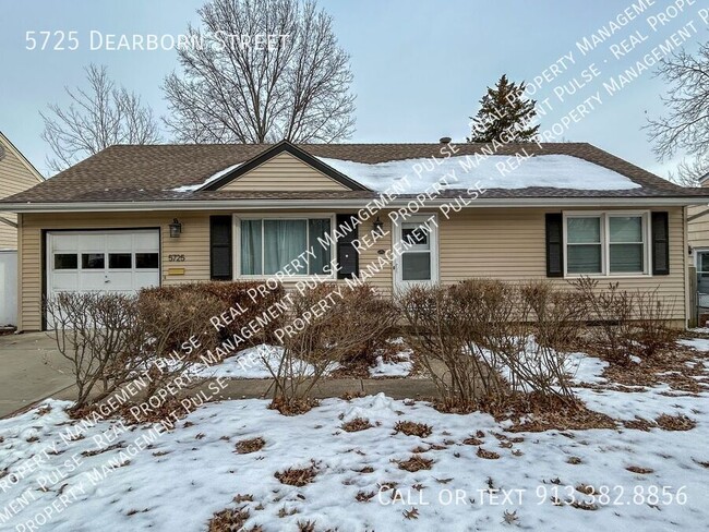 Primary Photo - 3-Bed, 2-Bath Home for Rent in Coveted Mis...