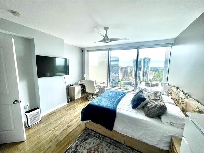 Building Photo - 3338 Peachtree Rd NE