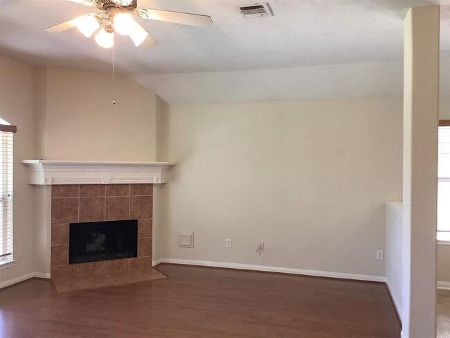 Building Photo - 4811 Chase Stone Dr