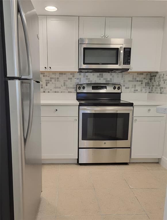 Building Photo - 4528 Commander Dr