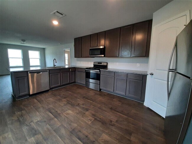 Building Photo - 15118 Sorrento Bay Cir