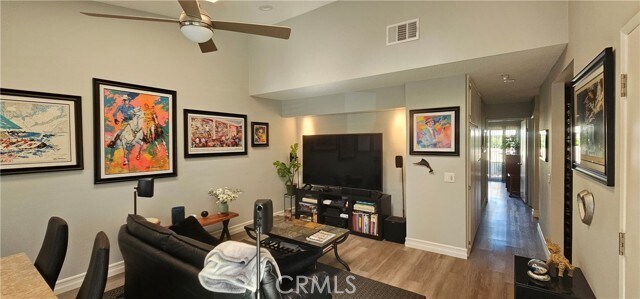 Building Photo - 8566 Trinity Cir