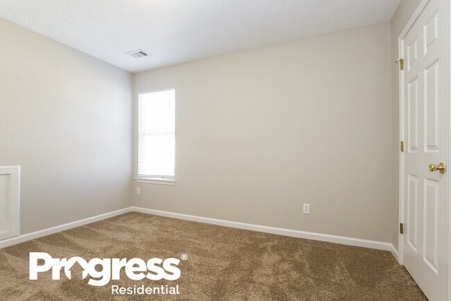 Building Photo - 413 Kirkland Dr
