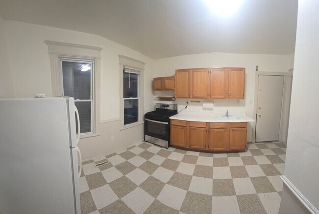 Building Photo - Charming 2-Bedroom in the Heart of the Lower East Side