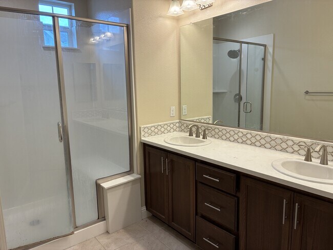 Building Photo - 263 Wild Rose Wy