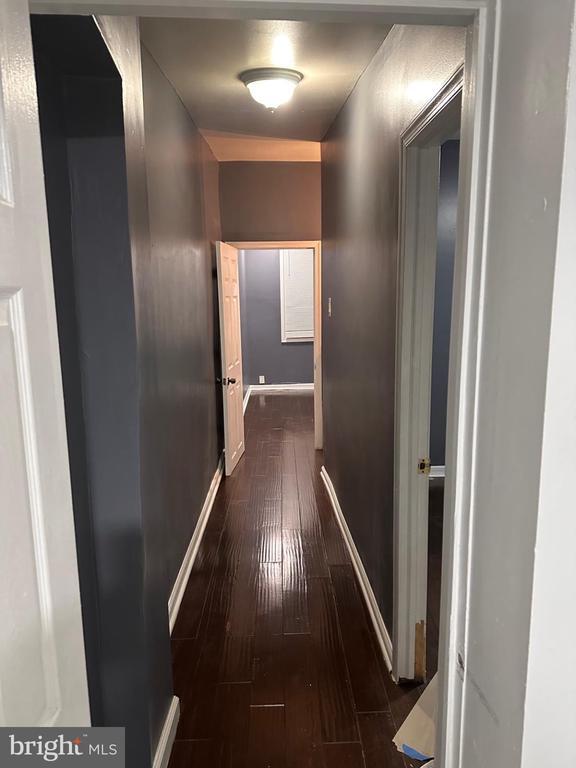 Building Photo - 1338 S Hicks St