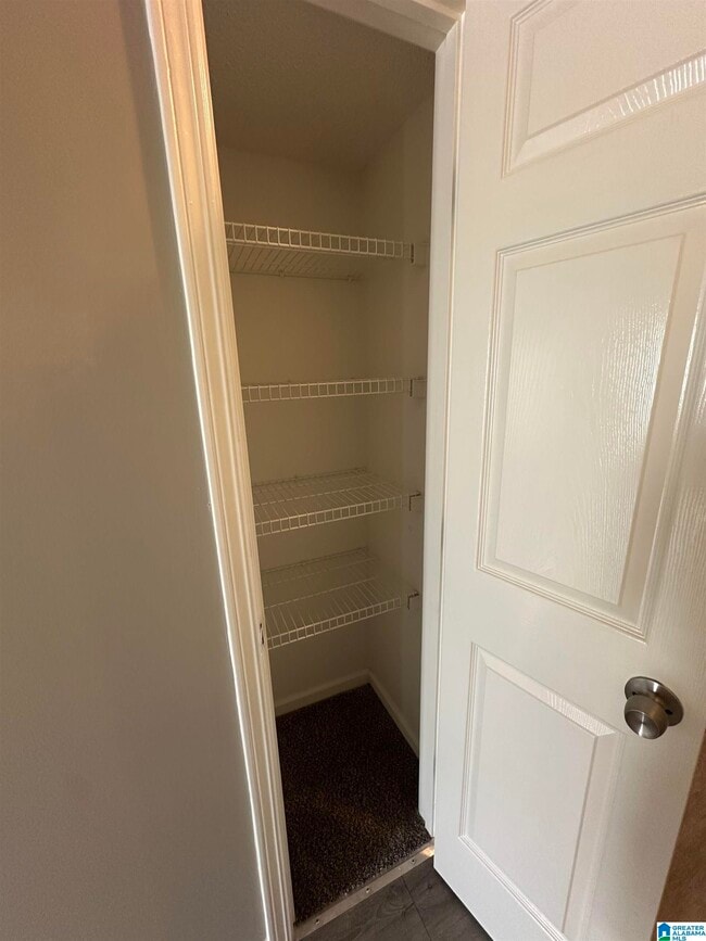 Building Photo - 114 Stone Hill Cir