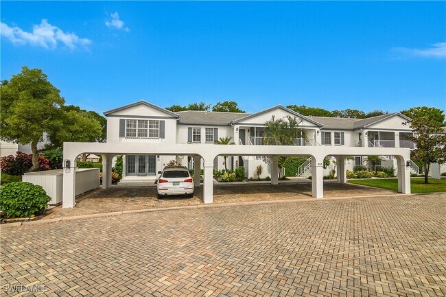 Building Photo - 853 Tanbark Dr