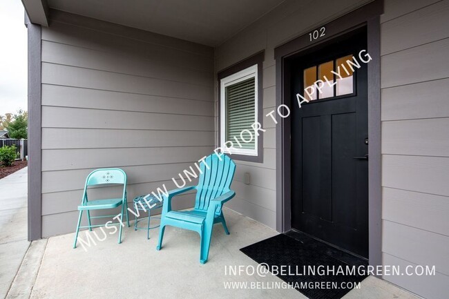 Primary Photo - 2 Bedroom/1.5 Bath Townhome