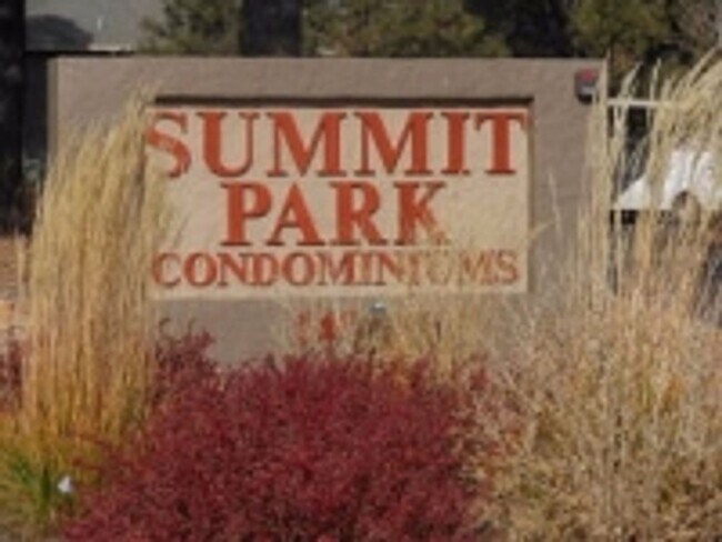 Building Photo - Great 2 bedroom condo on 2nd story!